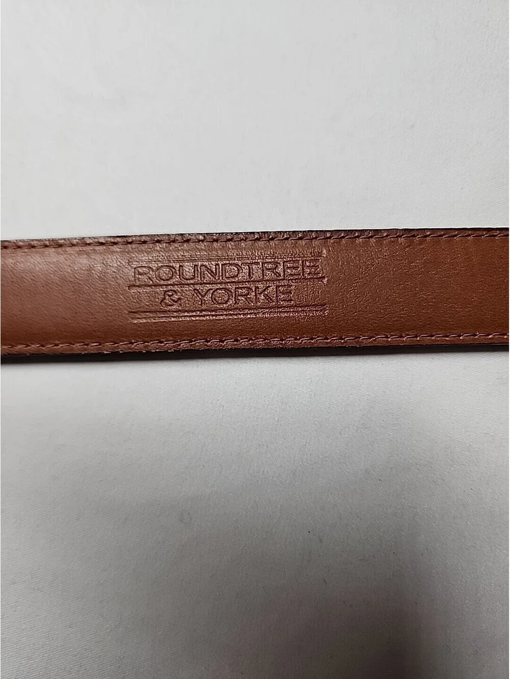 Roundtree & Yorke Full Grain Leather 40 Belt / 36/90 Waist Size Cowhide Brown